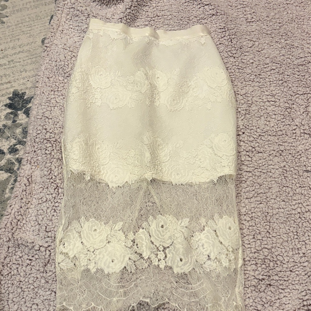 Bebe White Lace Pencil Skirt
